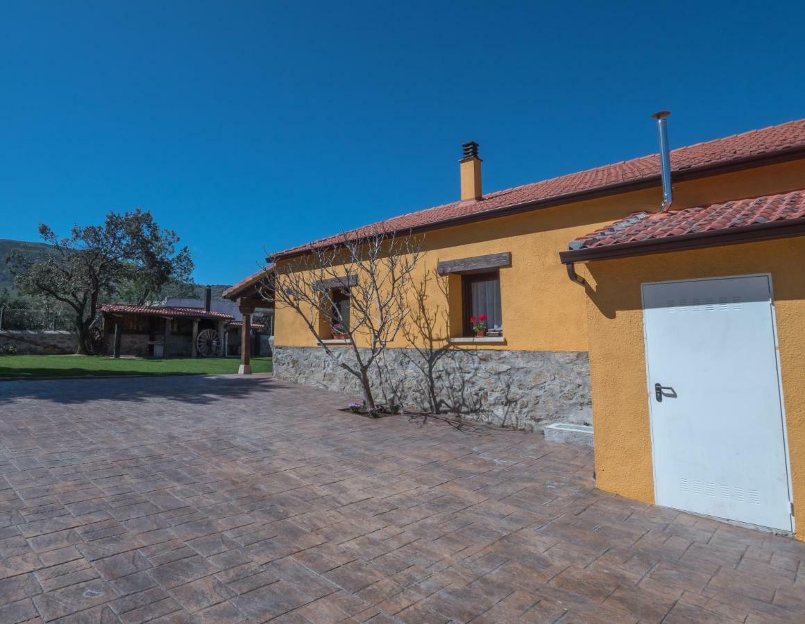 Casa Cantera Del Berrocal Ortigosa del Monte Bagian luar foto