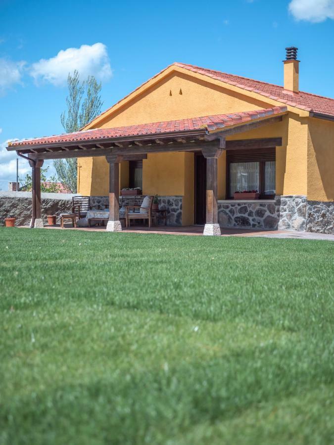 Casa Cantera Del Berrocal Ortigosa del Monte Bagian luar foto