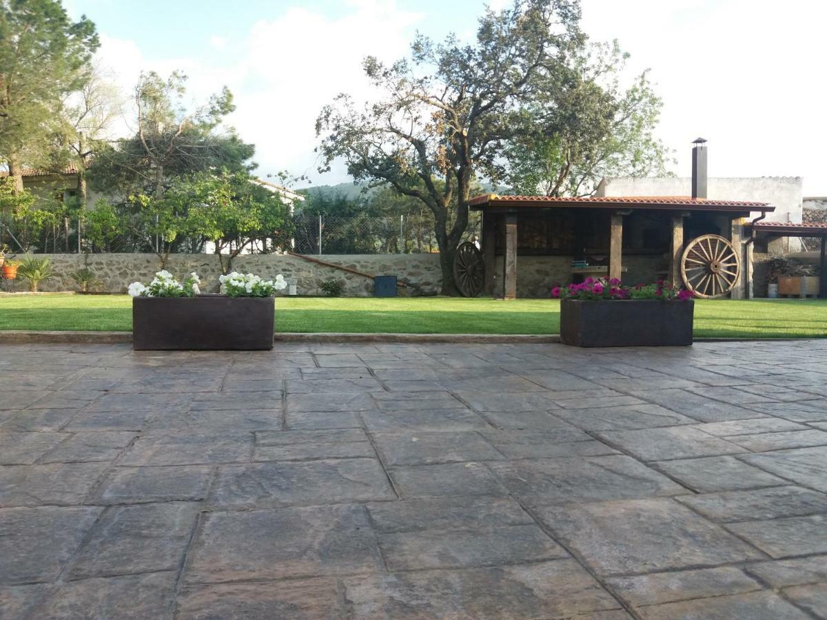 Casa Cantera Del Berrocal Ortigosa del Monte Bagian luar foto